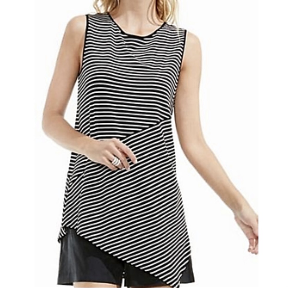 Vince Camuto asymmetrical hem striped tank
